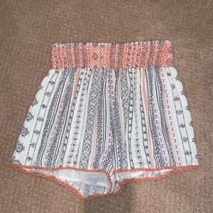patterned high waisted shorts